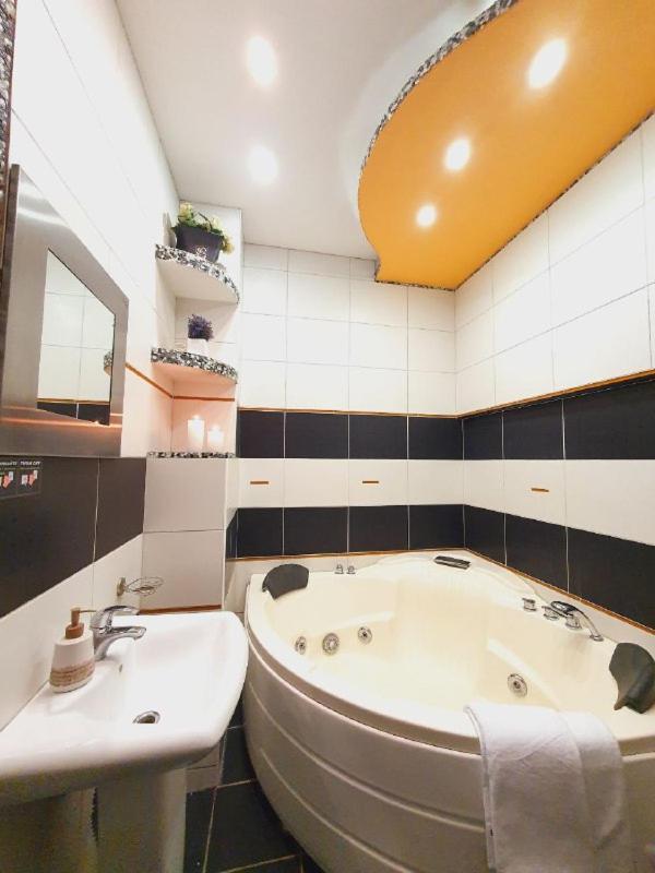 Inn Home Apartments-Olimpiysky Stadium Area Kiev Dış mekan fotoğraf